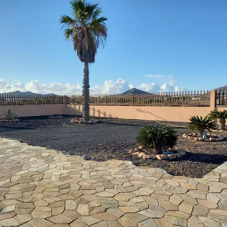 Casa La Fuentita Holiday home *